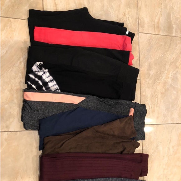 BUNDLE OF LEGGINGS - Picture 2 of 8